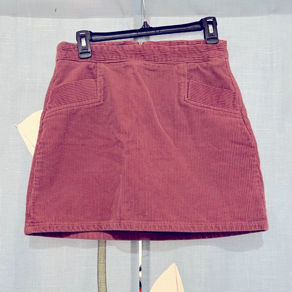 ANA Pink Corduroy Skirt 💗